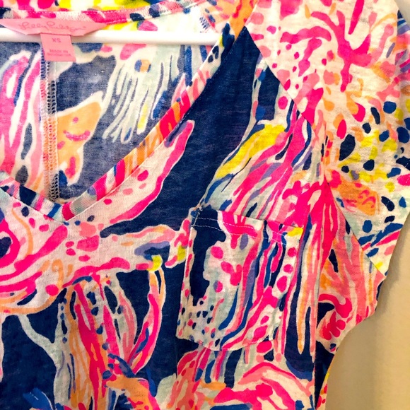 Lilly Pulitzer Rollins v-neck top - Picture 5 of 5